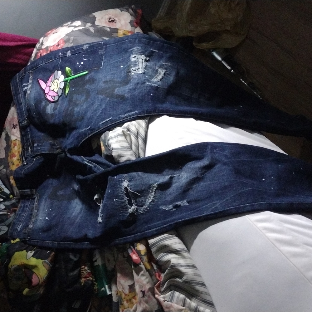Jeans